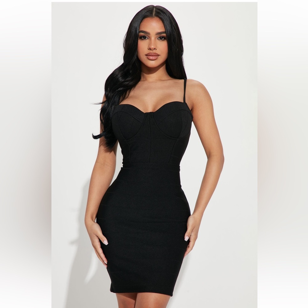 Cute Redish-Orange and Black Midi Dress!